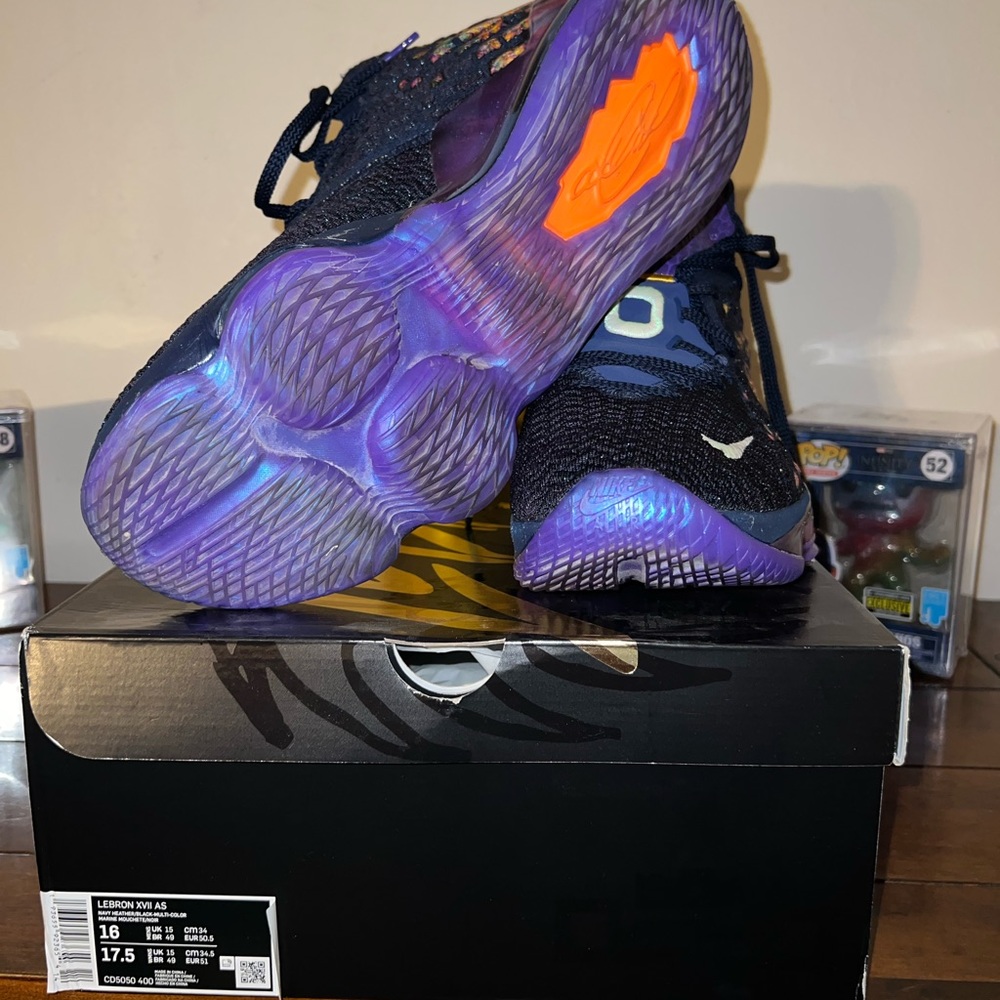Lebron 17 Monstars Edition